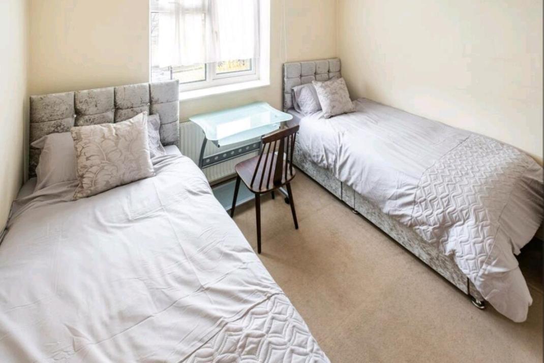 London Stratford Holiday Home المظهر الخارجي الصورة
